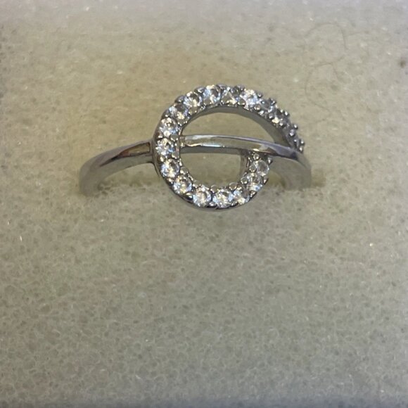 Teardrop Swirl Silver Tone Clear Stone Pinky Ring Size 4.75 Small Sparkle Child - Picture 2 of 12